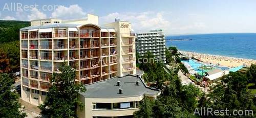 Luna Hotel 1